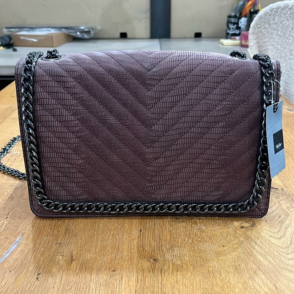 Brand New w/ tag - Missimo Crossbody bag - burgundy w/ chain detail